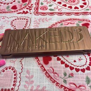 Urban Decay Naked 3 Eyeshadow Palette